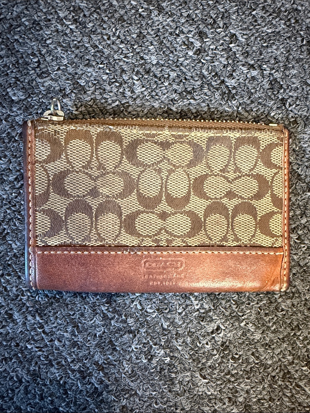 Coach Mini Signature Skinny Coin Purse Keychain Wallet